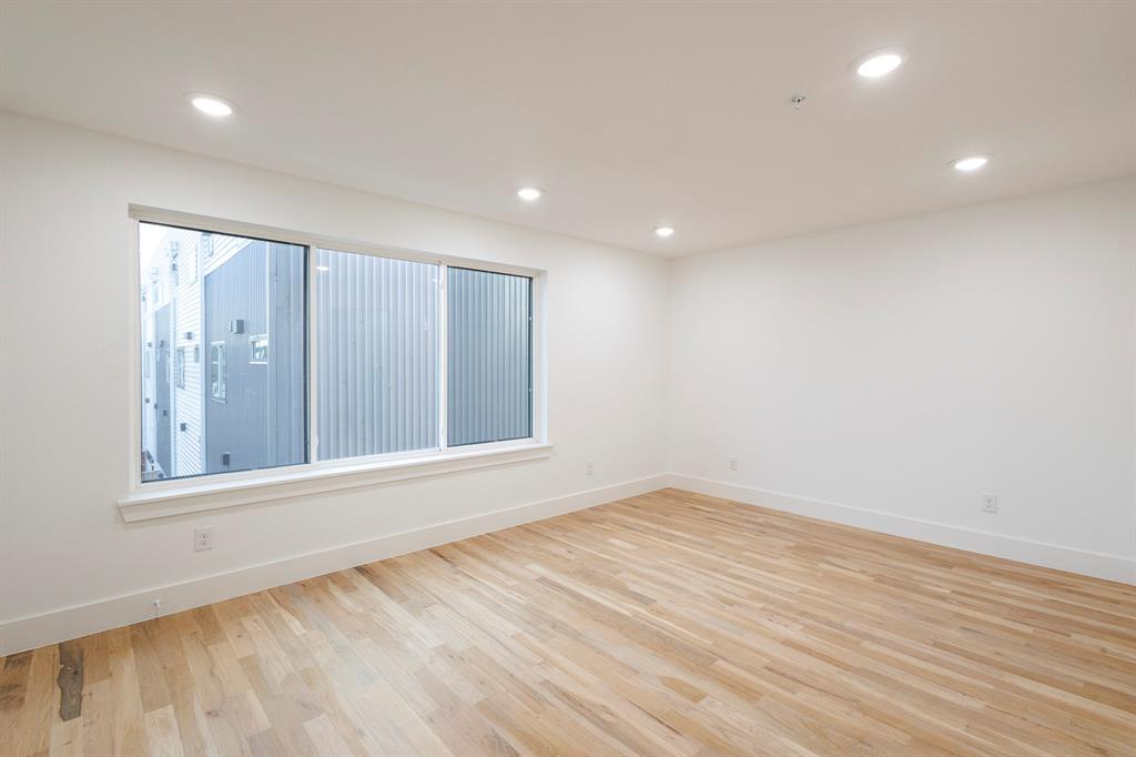 Holmes - Residential Lease