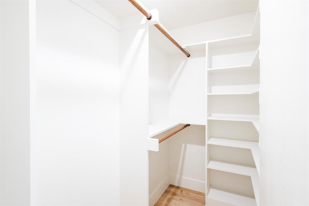 Holmes - Residential Lease