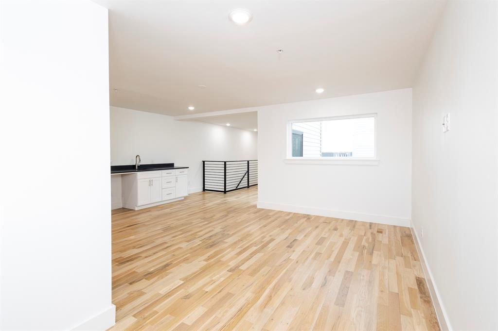 Holmes - Residential Lease