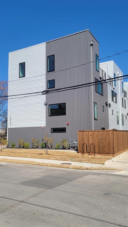 Holmes - Residential Lease