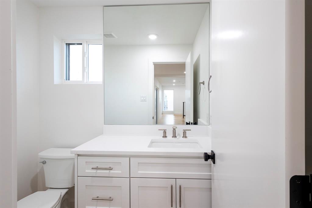 Holmes - Residential Lease