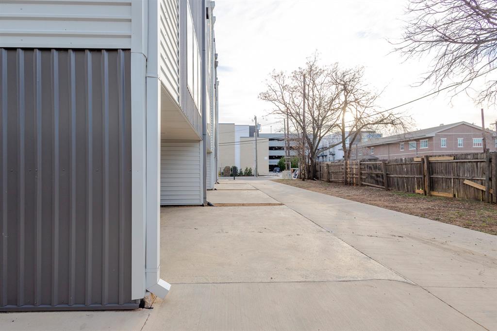 Holmes - Residential Lease