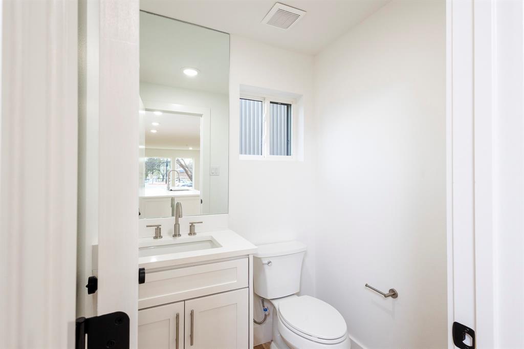 Holmes - Residential Lease