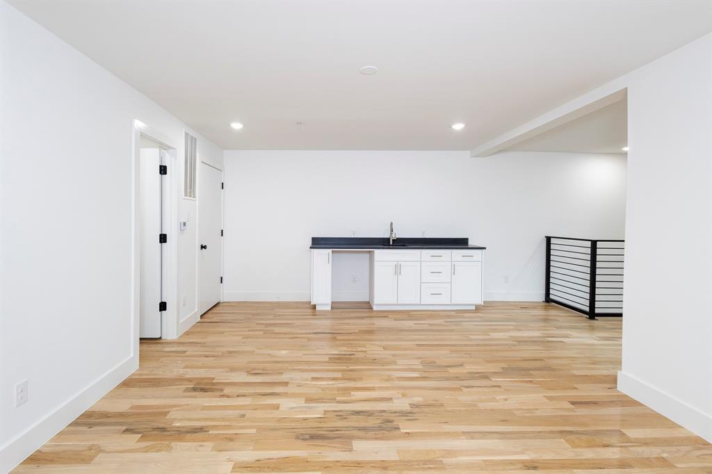 Holmes - Residential Lease