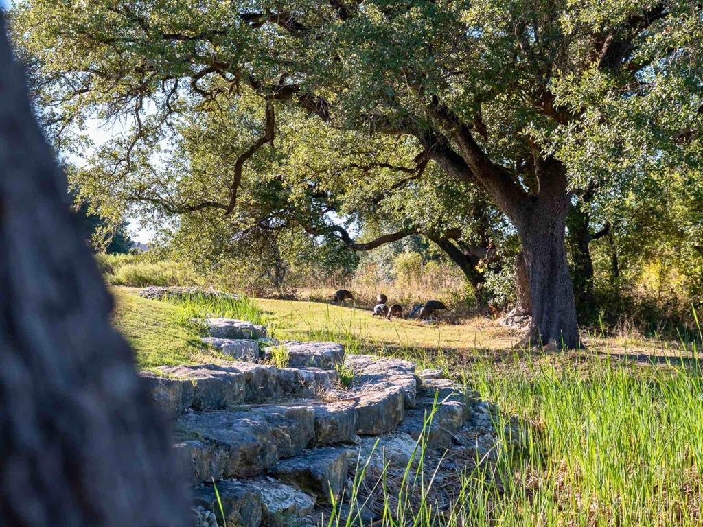 Retreat PH 23 - Land