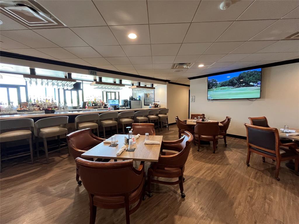 Subd DECORDOVA BEND - Residential Lease