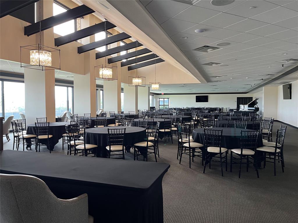 Subd DECORDOVA BEND - Residential Lease