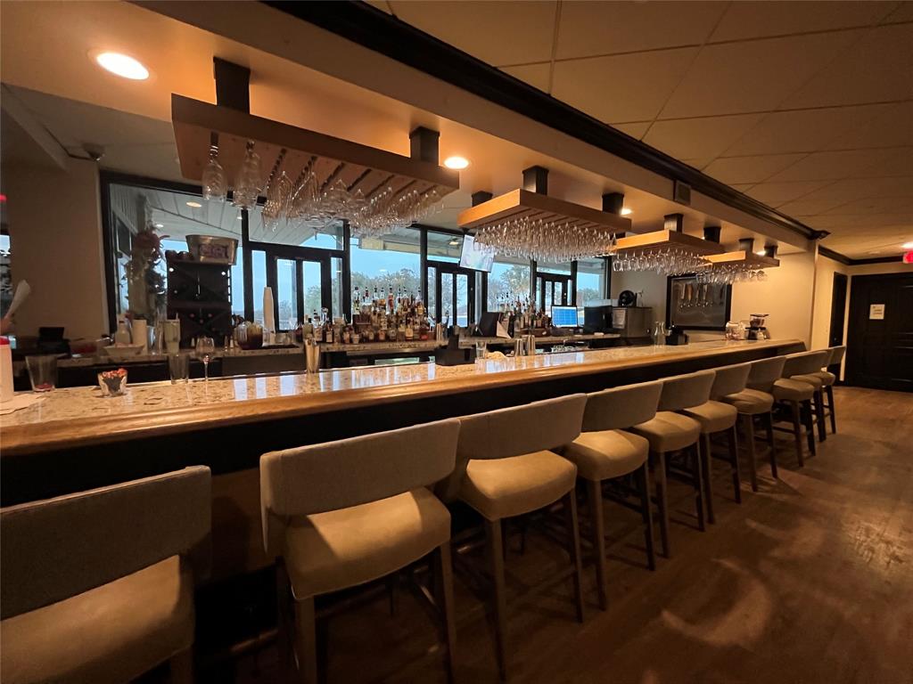 Subd DECORDOVA BEND - Residential Lease