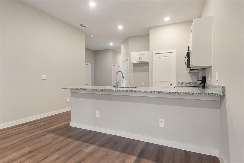 Sandy Crk Vlg Add Sec 2 - Residential Lease