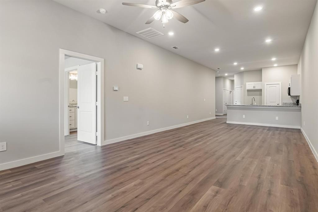 Sandy Crk Vlg Add Sec 2 - Residential Lease