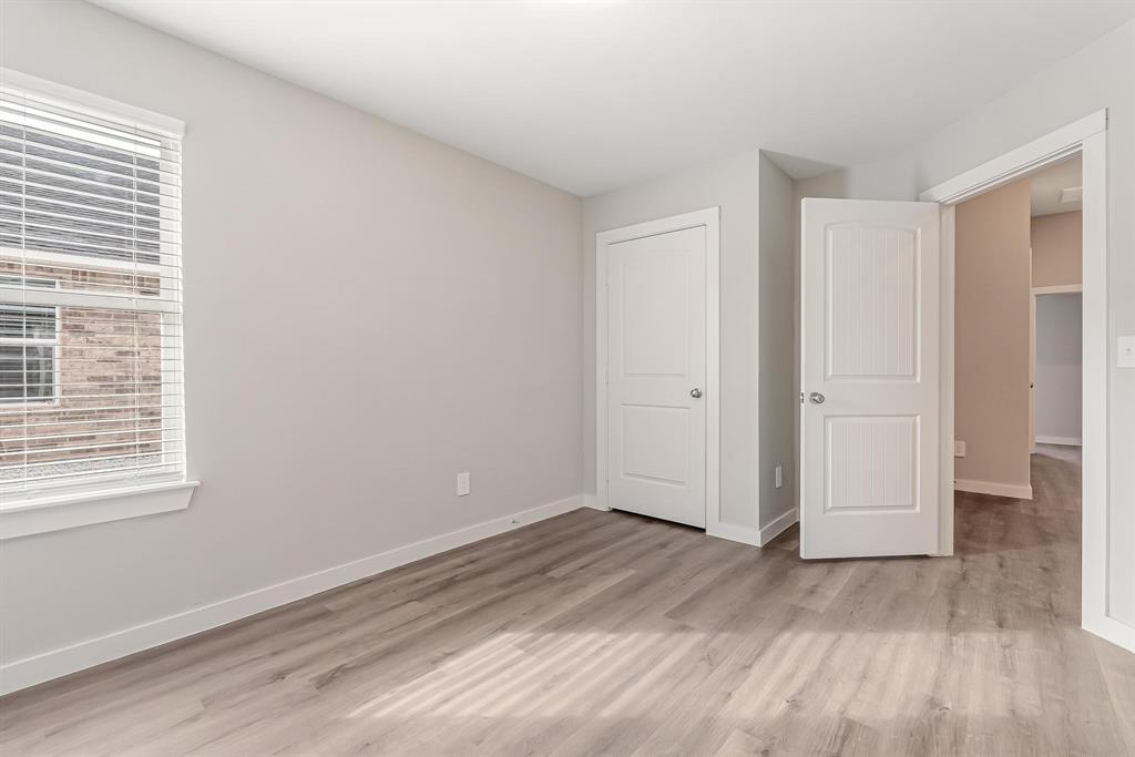 Sandy Crk Vlg Add Sec 2 - Residential Lease