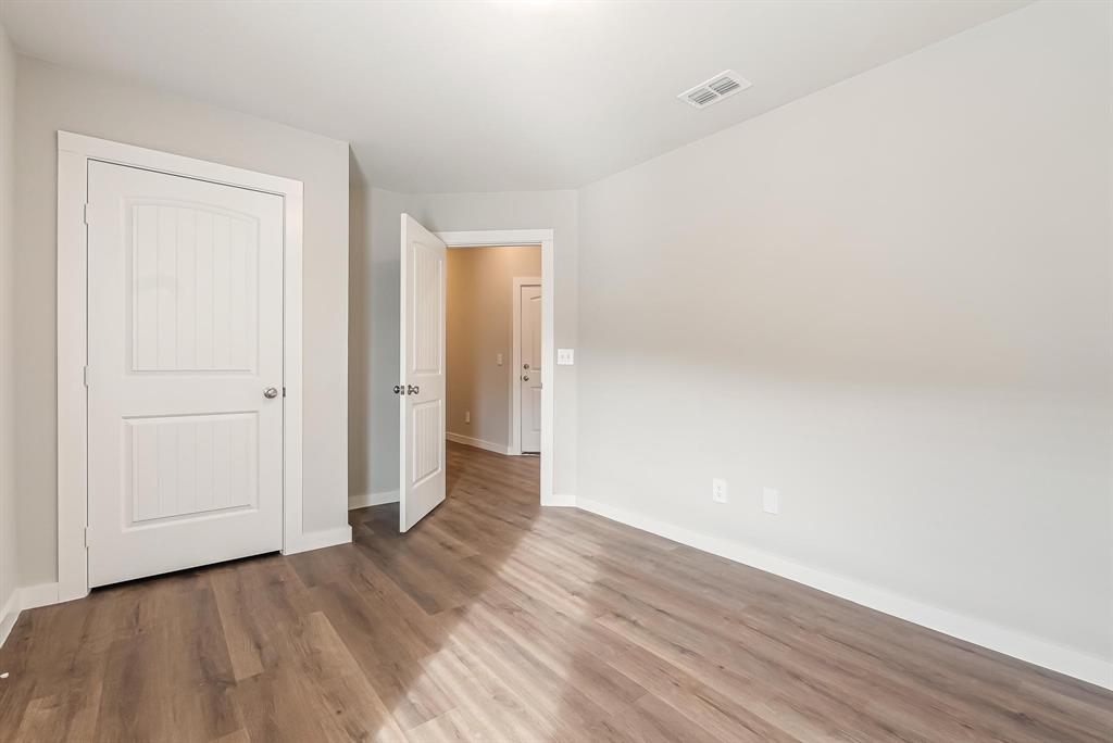 Sandy Crk Vlg Add Sec 2 - Residential Lease