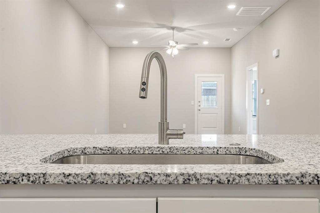 Sandy Crk Vlg Add Sec 2 - Residential Lease