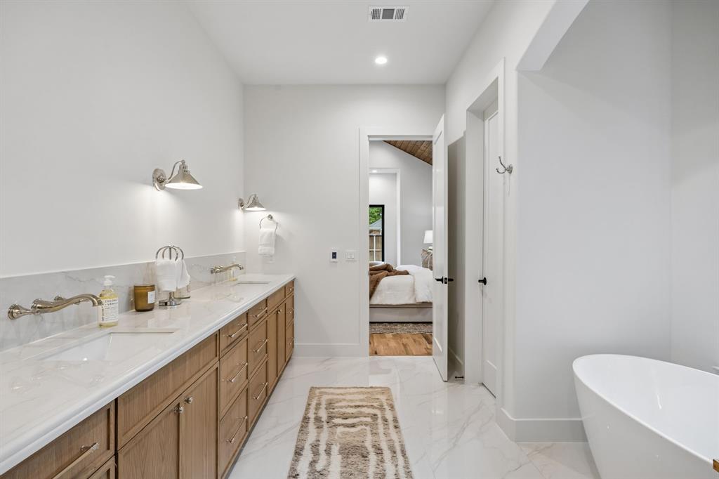 Prestonwood - Residential