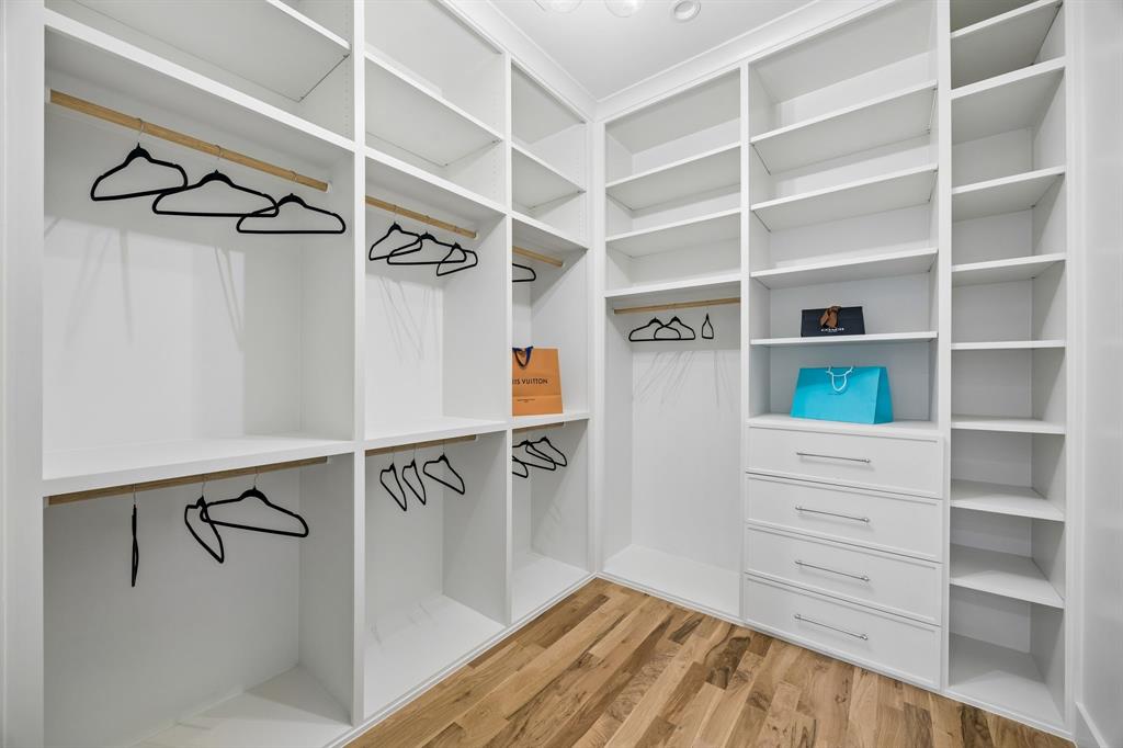 Prestonwood - Residential