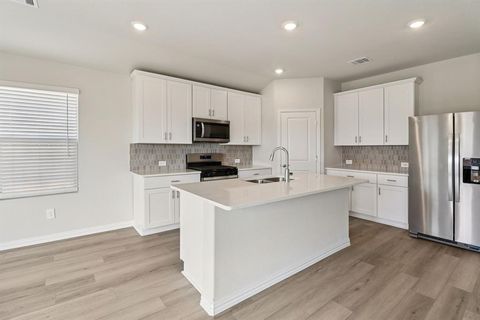 Photo of 800 Edgehurst Drive, Princeton, TX 75071 (MLS # 21094263) Photo of 800 Edgehurst Drive, Princeton, TX 75071 (MLS # 21094263)