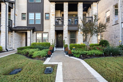 Photo of 3710 Pelican Rest Way, Arlington, TX 76005 (MLS # 21421261)