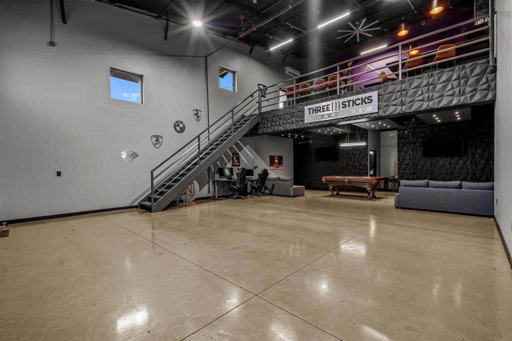 1400 N Las Vegas Trail 115