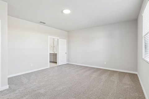 Tiny photo for 15028 Leighton Creek Court, Fort Worth, TX 76052 (MLS # 21341615)