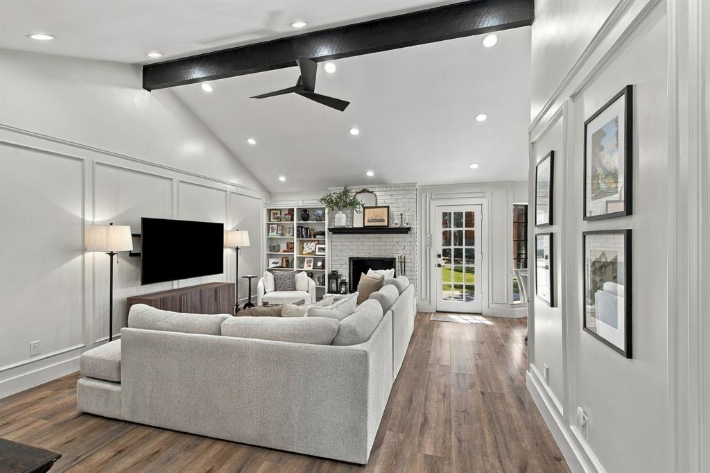 2205 Sierra Drive