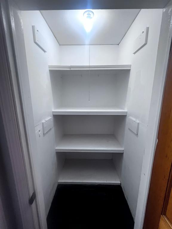 Freeman Heights - Residential Lease