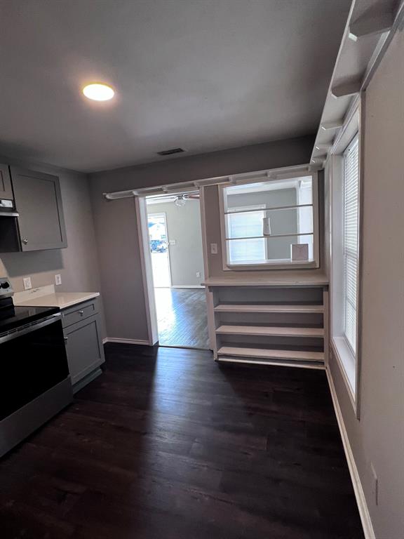 Freeman Heights - Residential Lease