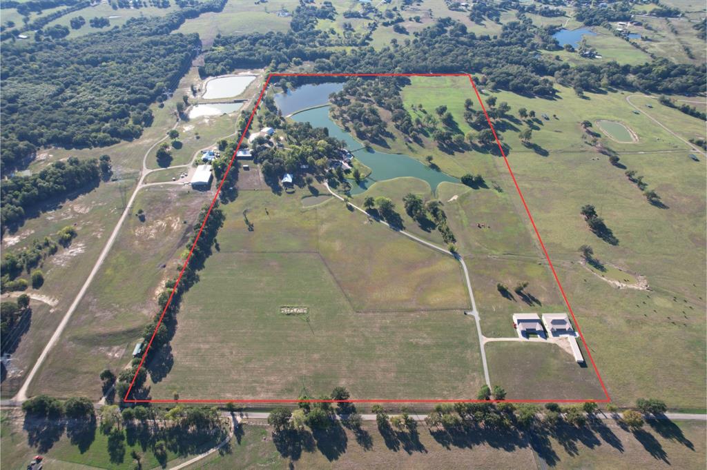 2704 County Road 1103