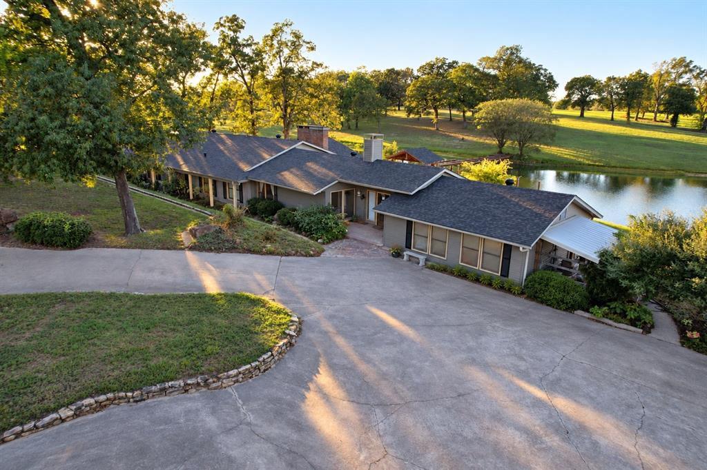 2704 County Road 1103
