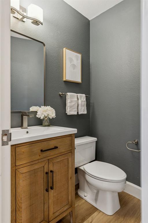 Travis Twnhms 4242 - Residential