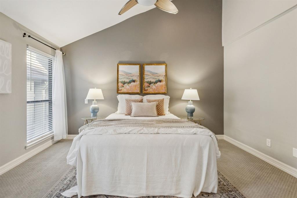 Travis Twnhms 4242 - Residential