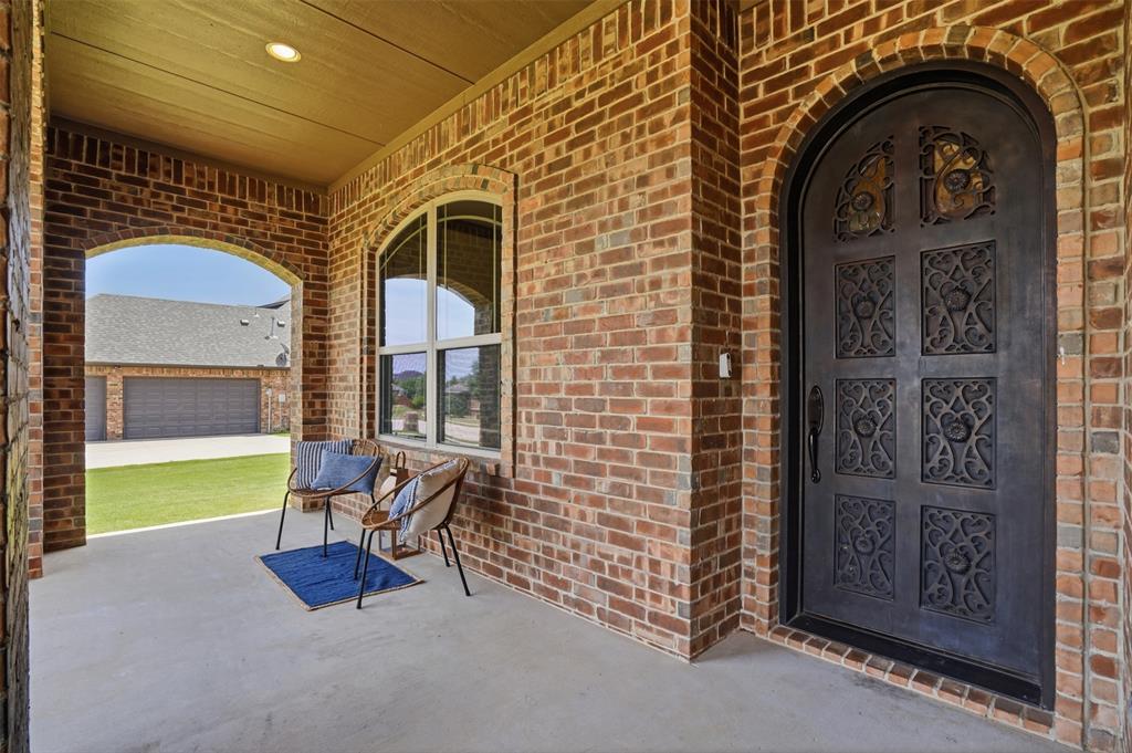 207 Tamiami Trail