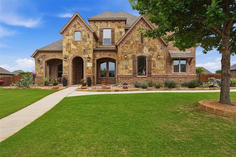 Photo of 207 Tamiami Trail, Haslet, TX 76052 (MLS # 21256754)