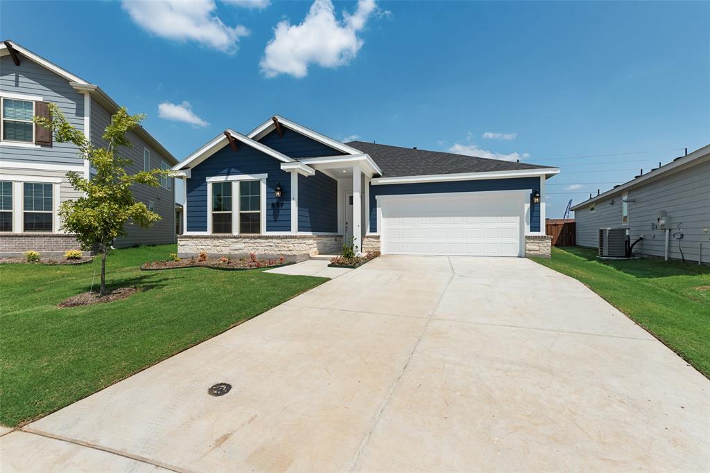 817 Hayes Court