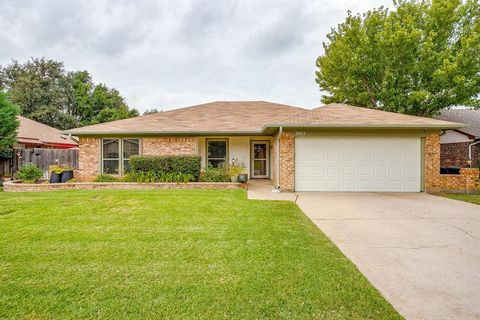 3017 Bluebonnet Lane Bedford TX 76021