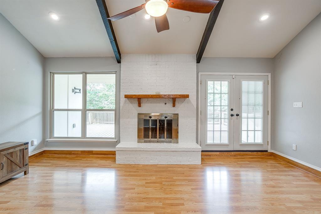 3017 Bluebonnet Lane