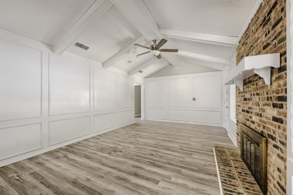 2185 Jana Lane