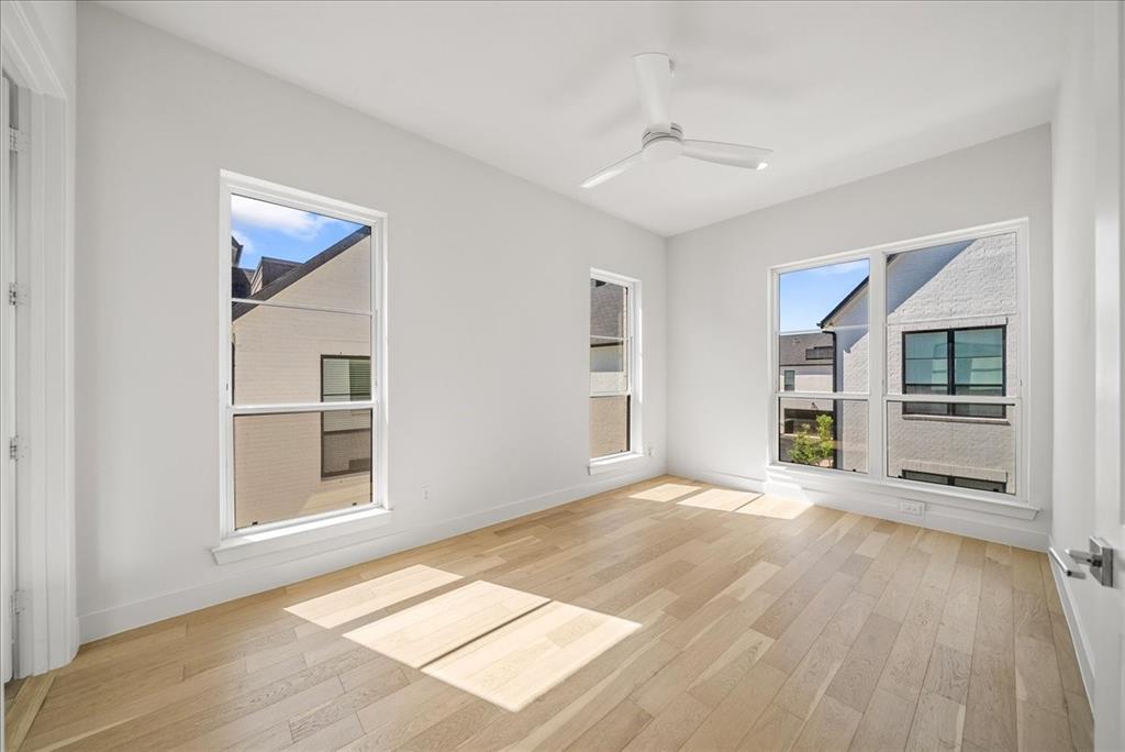 Main 7 Townhome Addition - Residential