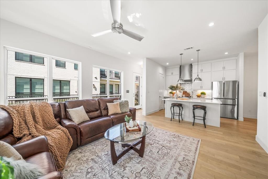 Main 7 Townhome Addition - Residential