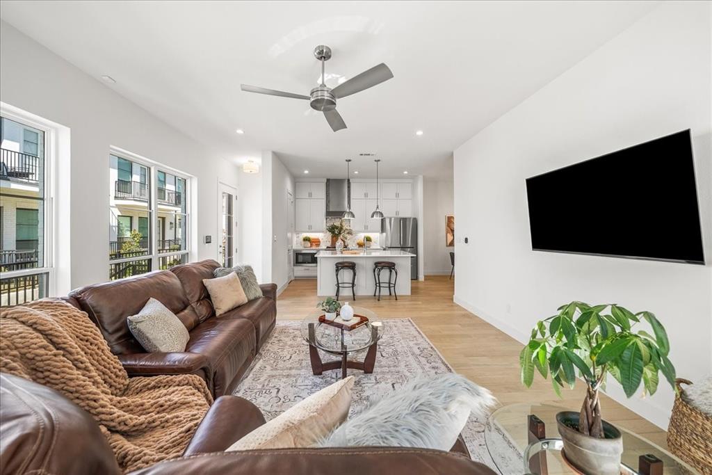 Main 7 Townhome Addition - Residential