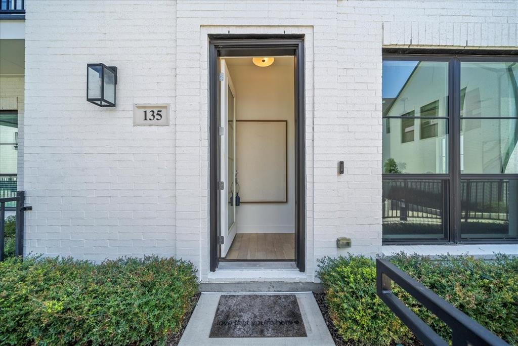 Main 7 Townhome Addition - Residential