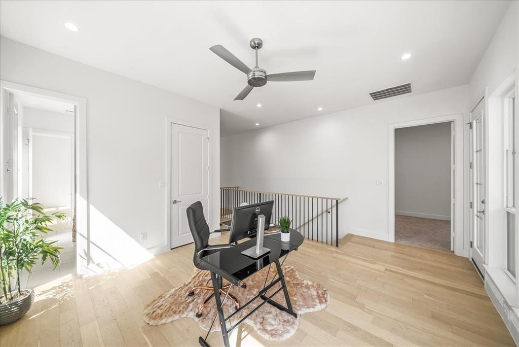 Main 7 Townhome Addition - Residential