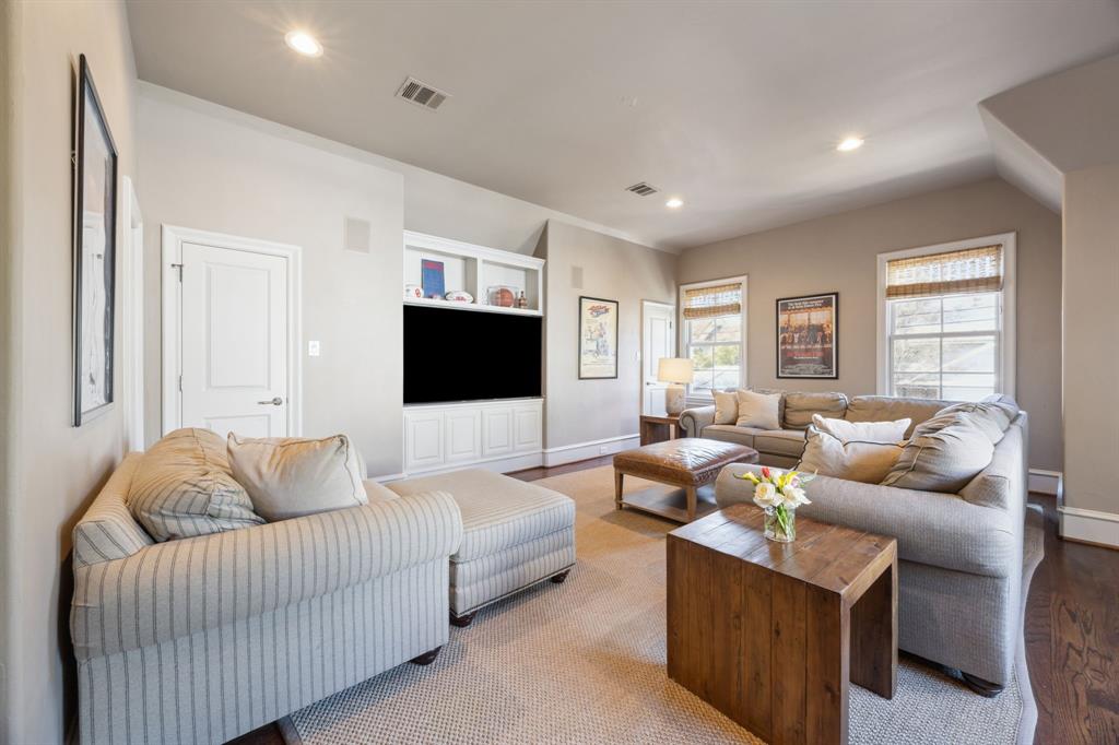 University Heights 4th Sec - Residential