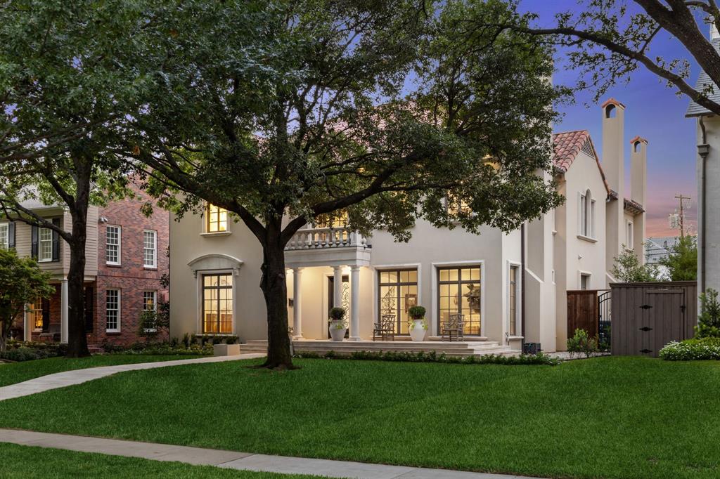 3808 Greenbrier Drive