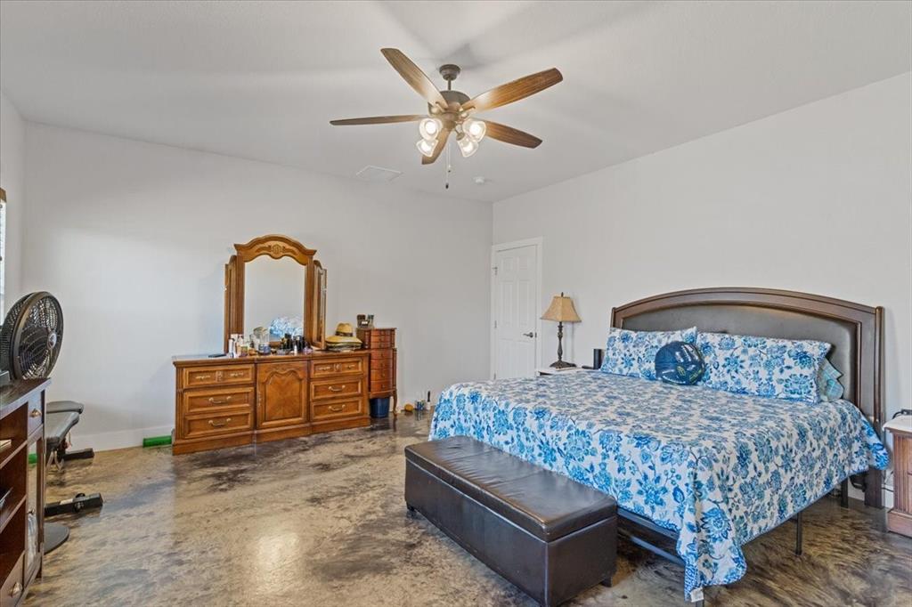 Springtown, Texas 76082, United States, 4 Bedrooms Bedrooms, ,3 BathroomsBathrooms,Residential,Active,178092