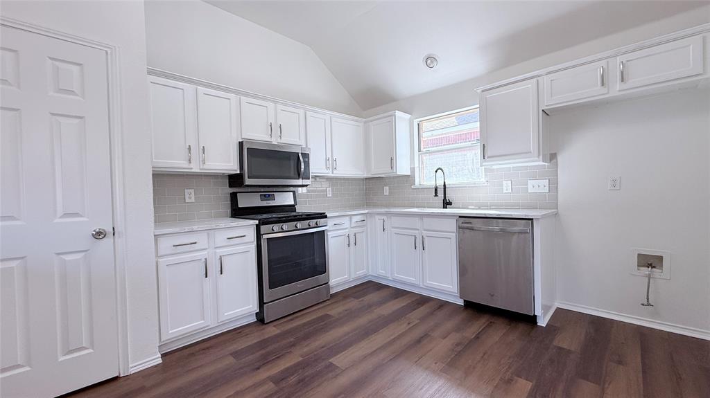 Preston Vineyards IV Ph One - Residential Lease