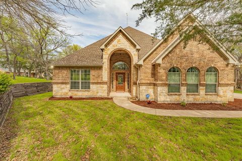 137 N Natural Spring Lane Azle TX 76020