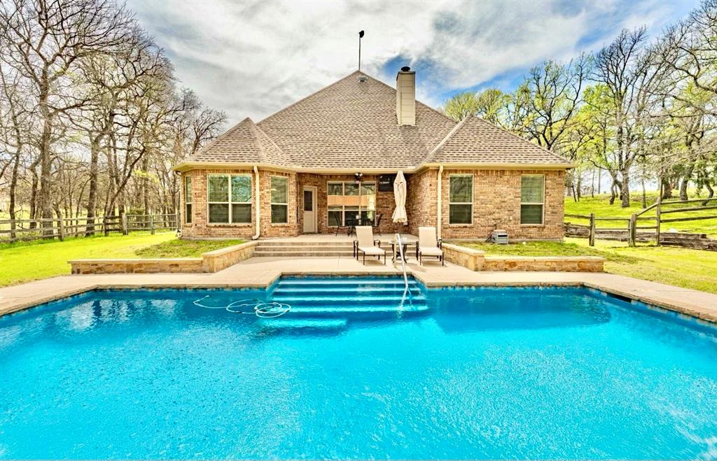 137 N Natural Spring Lane