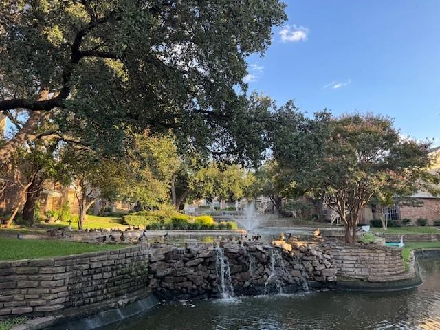 Lakeshore Condo - Residential