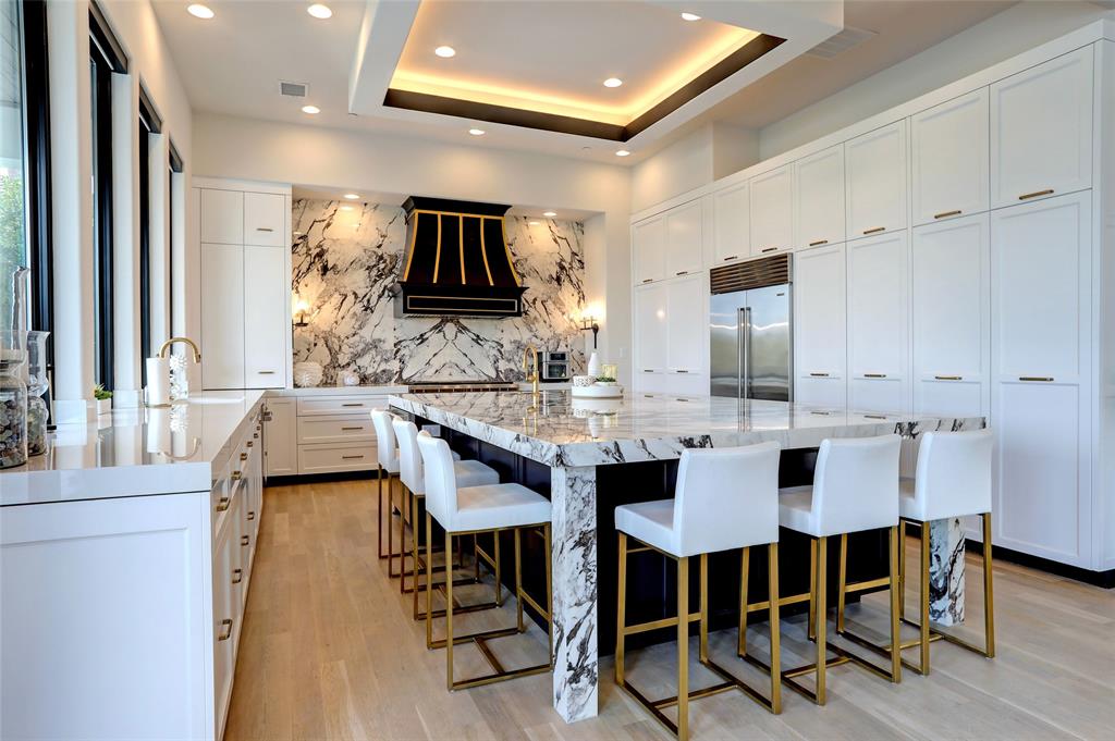 The Lakes On Legacy Drive Ph II - Residential