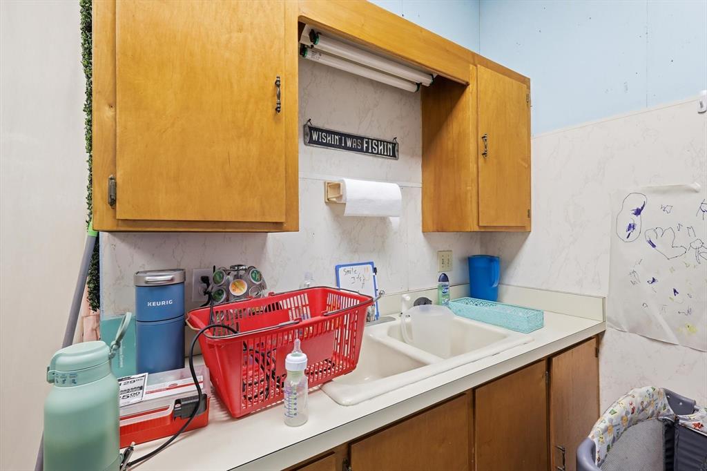 Original Cleburn - Commercial Sale